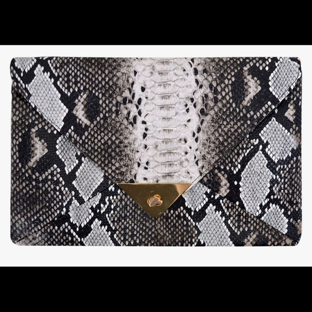 Women faux leather snake clutch bag… New used